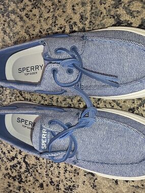 Sperry Men's Light Blue Canvas Boat Shoes